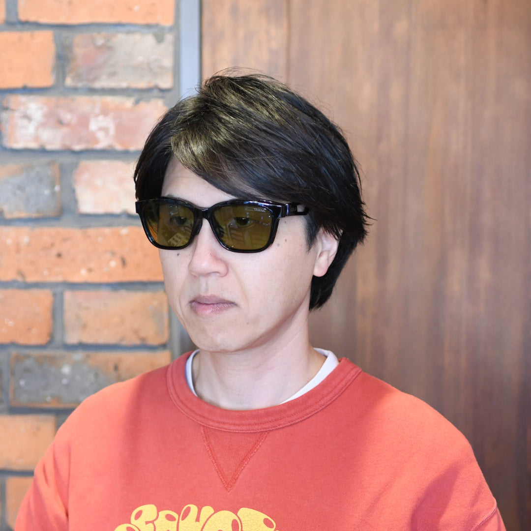 XAZTLAN ザストラン<br>CHEROKEE チェロキー<br>GLOSSY BLACK/Crysyal Amber Green R425<br>