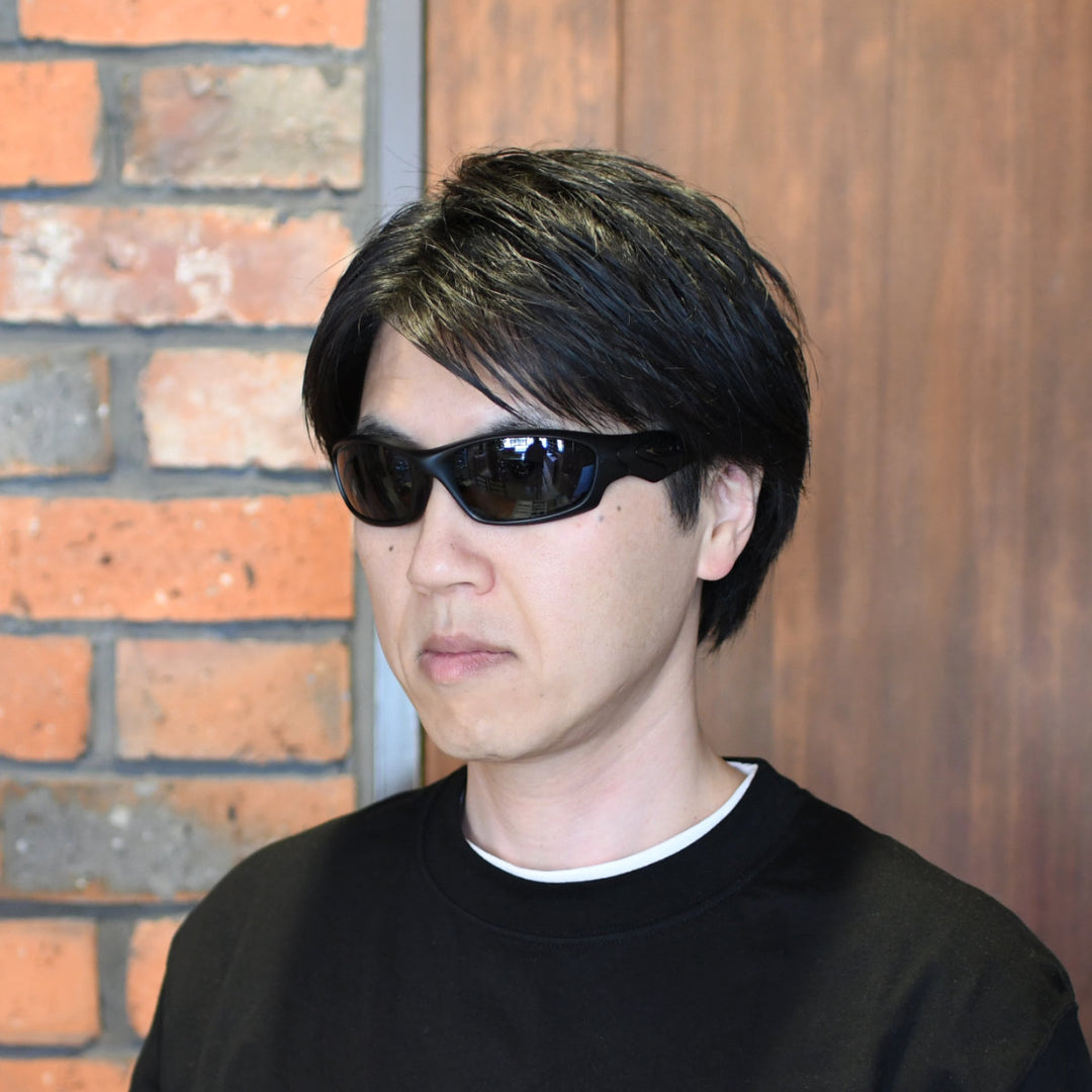 OAKLEY オークリー<br>STRAIGHT JACKET ストレートジャケット<br>MATTE BLACK/GREY POLARIZED USフィット<br>