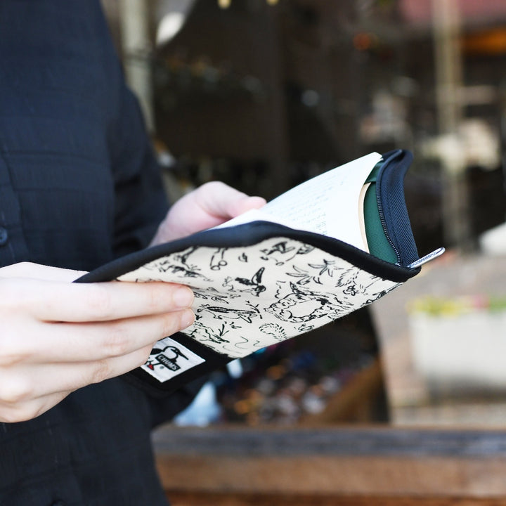 CHUMS チャムス Novels Pouch Sweat Nylon ノベルズポーチスウェットナイロン