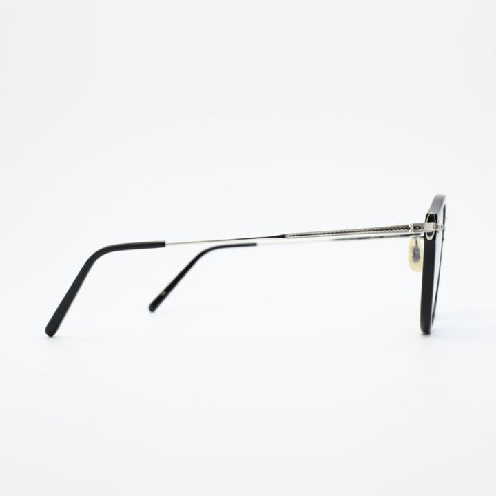 山田 涼介さん 着用モデル EYEVAN アイヴァン E-0505 col-PBK/S lens-LT BLU 47サイズ