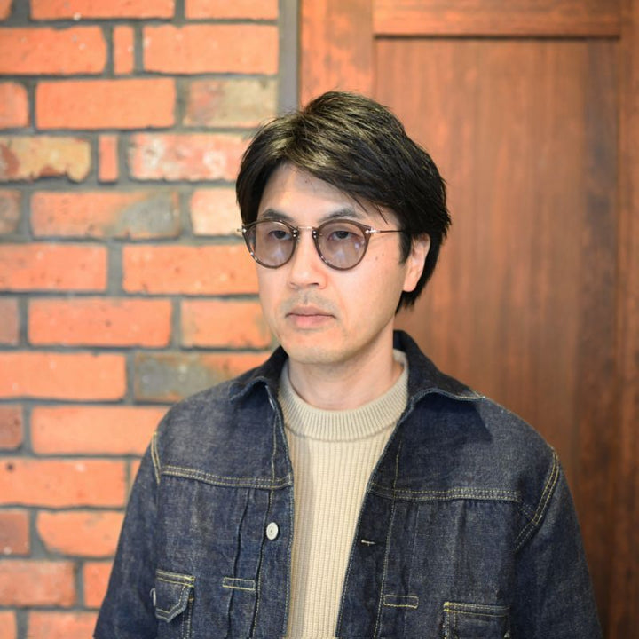山田 涼介さん 着用モデル EYEVAN アイヴァン E-0505 col-SMK/G lens-LT GY 47サイズ