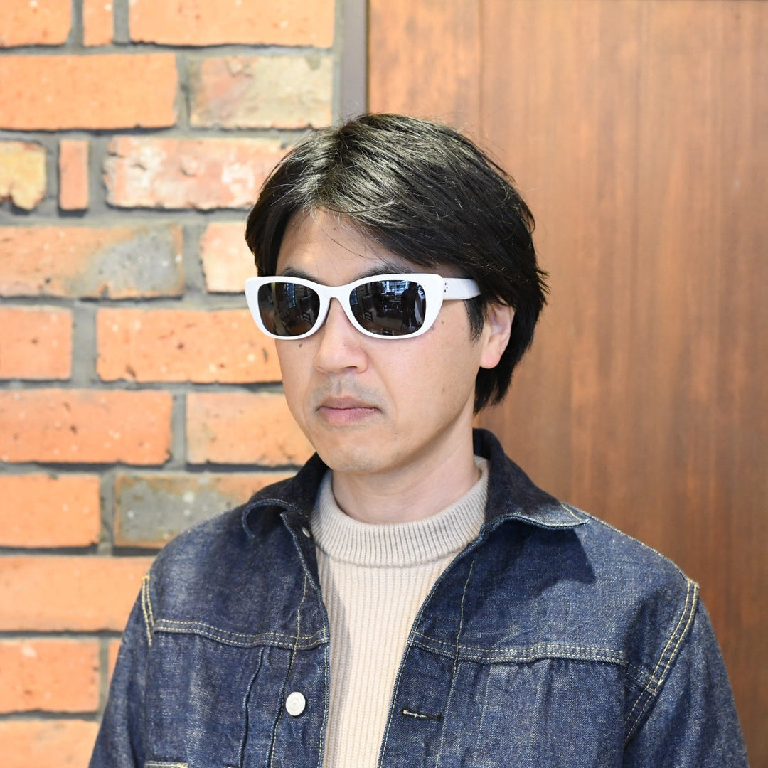 EYEVAN アイヴァン Gentry col-WHT lens-BK 55サイズ