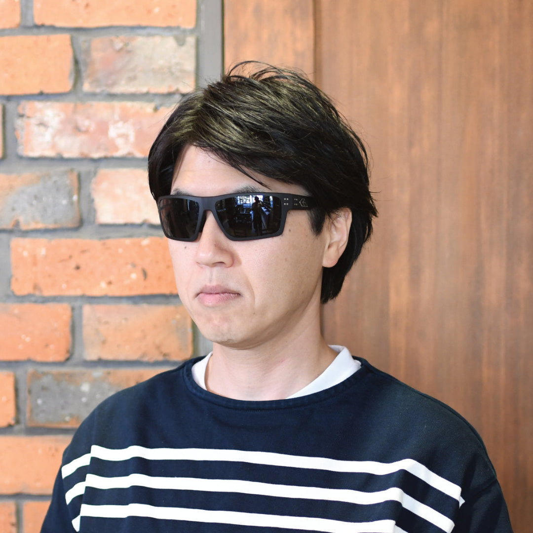 GATORZ ゲイターズ<br>SENTIX センティックス<br>GZ-18-430（ブラック シルバーロゴ/スモーク）<br>