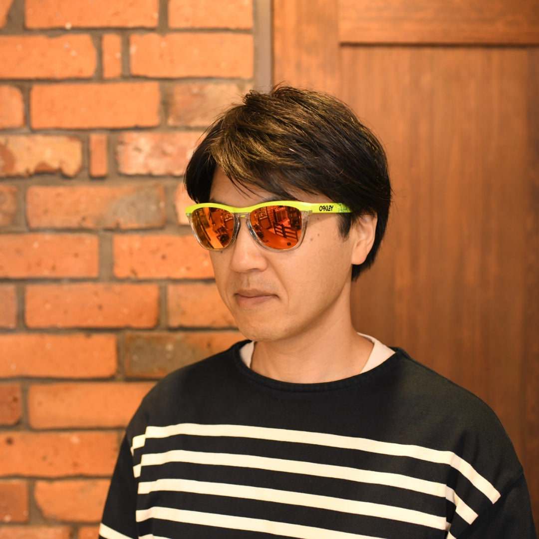 OAKLEY オークリー FROGSKINS RANGE フロッグスキンレンジ アジアンフィット TENNIS BALL YELLOW/ PRIZM RUBY OO9284A-1255