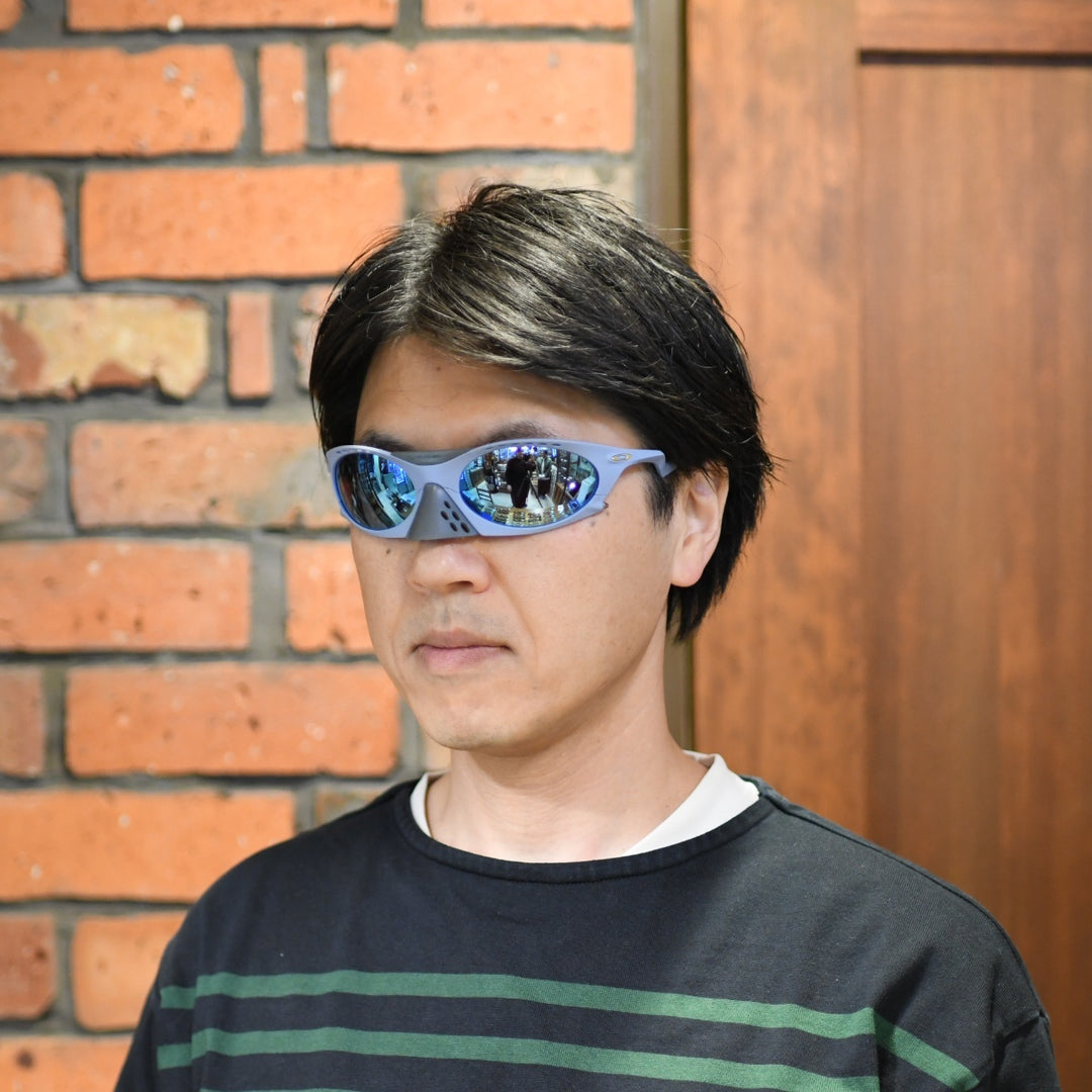 OAKLEY オークリー PLANTARIS プランタリス OO9437-0463 MATTE STONEWASH/PRIZM DEEP WATER POLARIZED