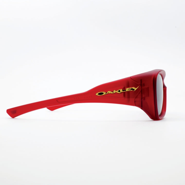 OAKLEY オークリー<br>CHAMINADE シャミナード OO9492-0660<br>MATTE TRANS RED/PRIZM BLACK<br>