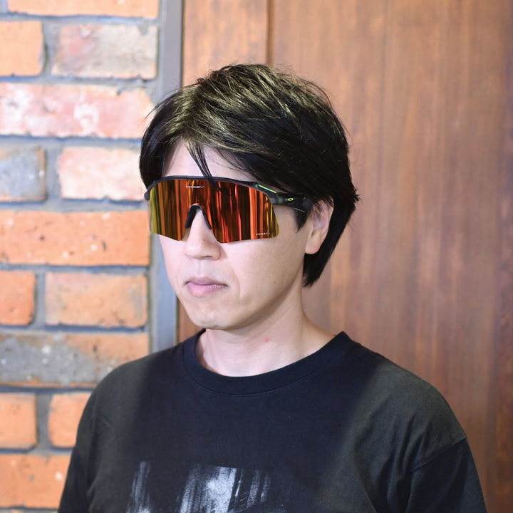 OAKLEY オークリー<br>STUNT WING スタントウィング OO9519-0441<br>MATTE GREY SMOKE/PRIZM RUBY<br>