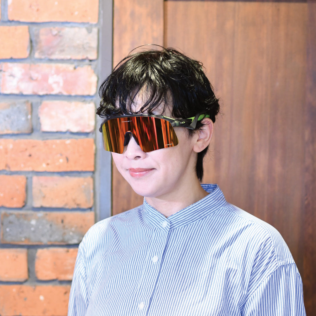 OAKLEY オークリー<br>STUNT WING スタントウィング OO9519-0441<br>MATTE GREY SMOKE/PRIZM RUBY<br>