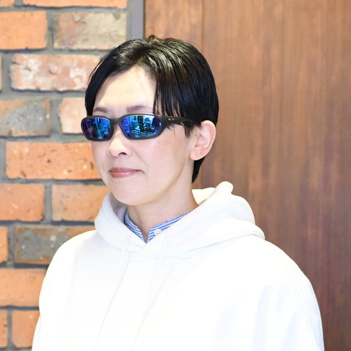 OAKLEY オークリー<br>TERRAFORMA テラフォーマ<br>MATTE GREY SMOKE/PRIZM SAPPHIRE OO9530-0258<br>