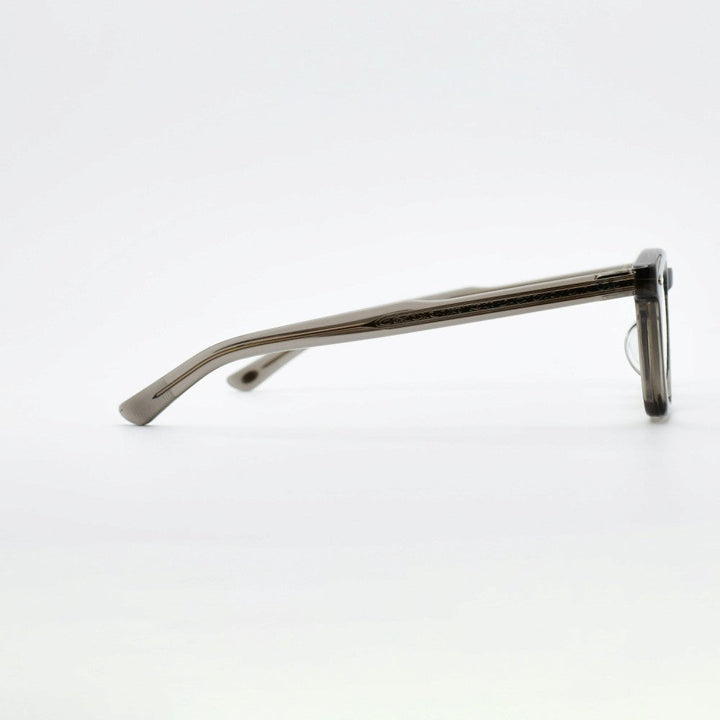 山本 美月さん「CLASSY.」着用モデル<br> EYEVAN アイヴァン Optimo col-SMK