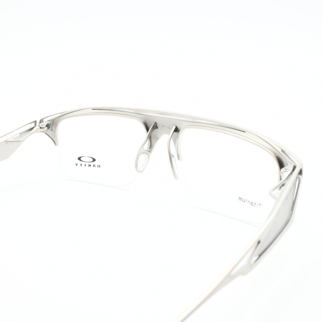 OAKLEY オークリー<br>VALDOSTA バルドスタ<br>SATIN CHROME チタンフレーム OX5093-0257<br>