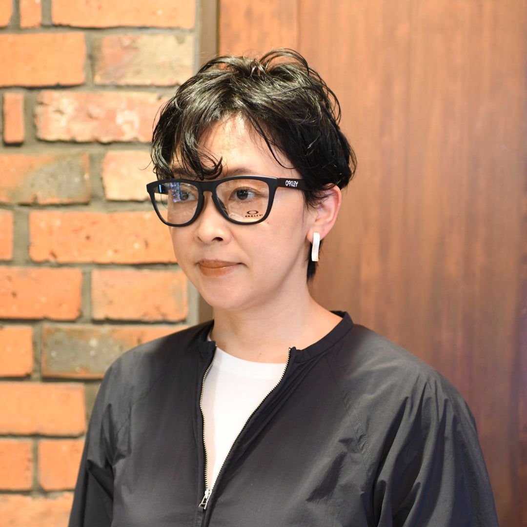OAKLEY オークリー<br>FROGSKINS RX フロッグスキンRX<br>MATTE BLACK/デモレンズ OX8137A-0355<br>