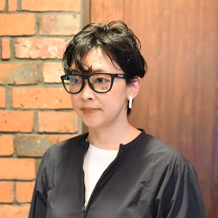 OAKLEY オークリー<br>FROGSKINS RX フロッグスキンRX<br>MATTE BLACK/デモレンズ OX8137A-0355<br>