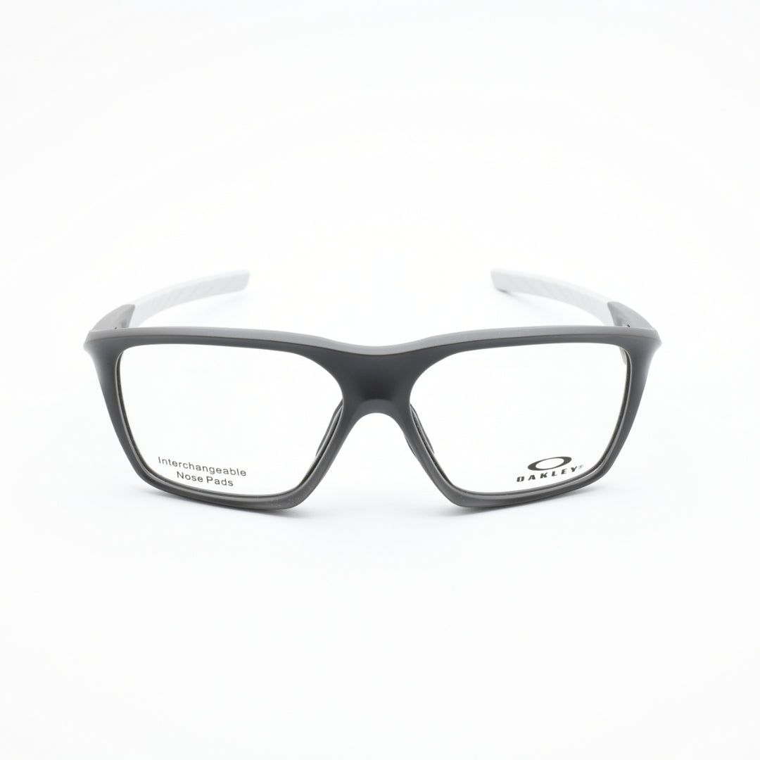 OAKLEY オークリー<br>VERSAFUSE SQ ヴァーサヒューズスクエア OX8201-0456<br>MATTE CARBON/デモレンズ 56サイズ<br>