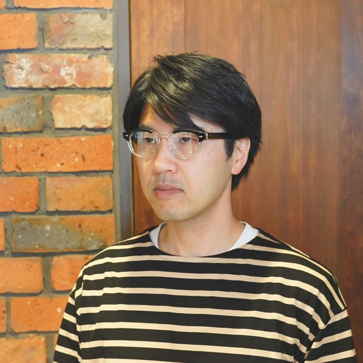 EYEVAN アイヴァン WEBB col-PBK/CRL 47サイズ<br>小泉 今日子さん 「続・続・最後から二番目の恋」 竜星 涼さん「潜入兄妹 特殊詐欺匿名捜査官」<br>飯豊 まりえさん「Oggi」 加藤 史帆さん「CanCam」 着用モデル