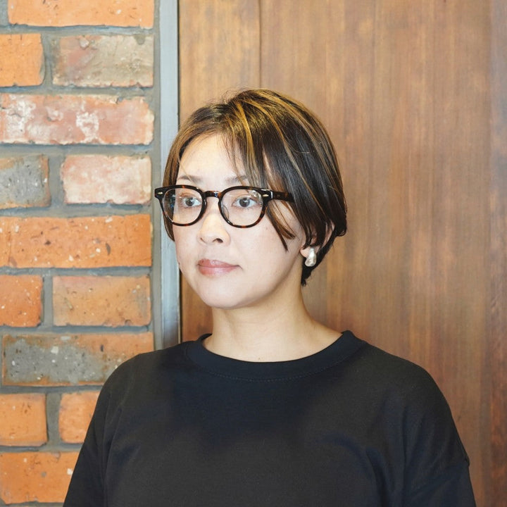 EYEVAN アイヴァン WEBB col-TORT 47サイズ<br>小泉 今日子さん 「続・続・最後から二番目の恋」 竜星 涼さん「潜入兄妹 特殊詐欺匿名捜査官」<br>飯豊 まりえさん「Oggi」 加藤 史帆さん「CanCam」 着用モデル